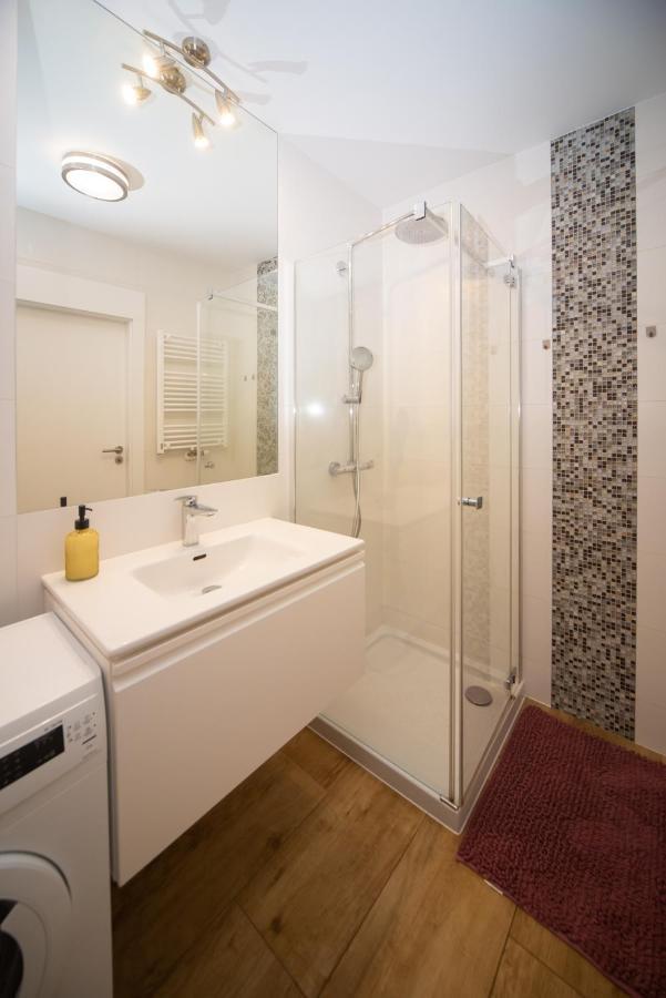 Maya'S Flats & Resorts 74 - Swietej Barbary Gdańsk Buitenkant foto
